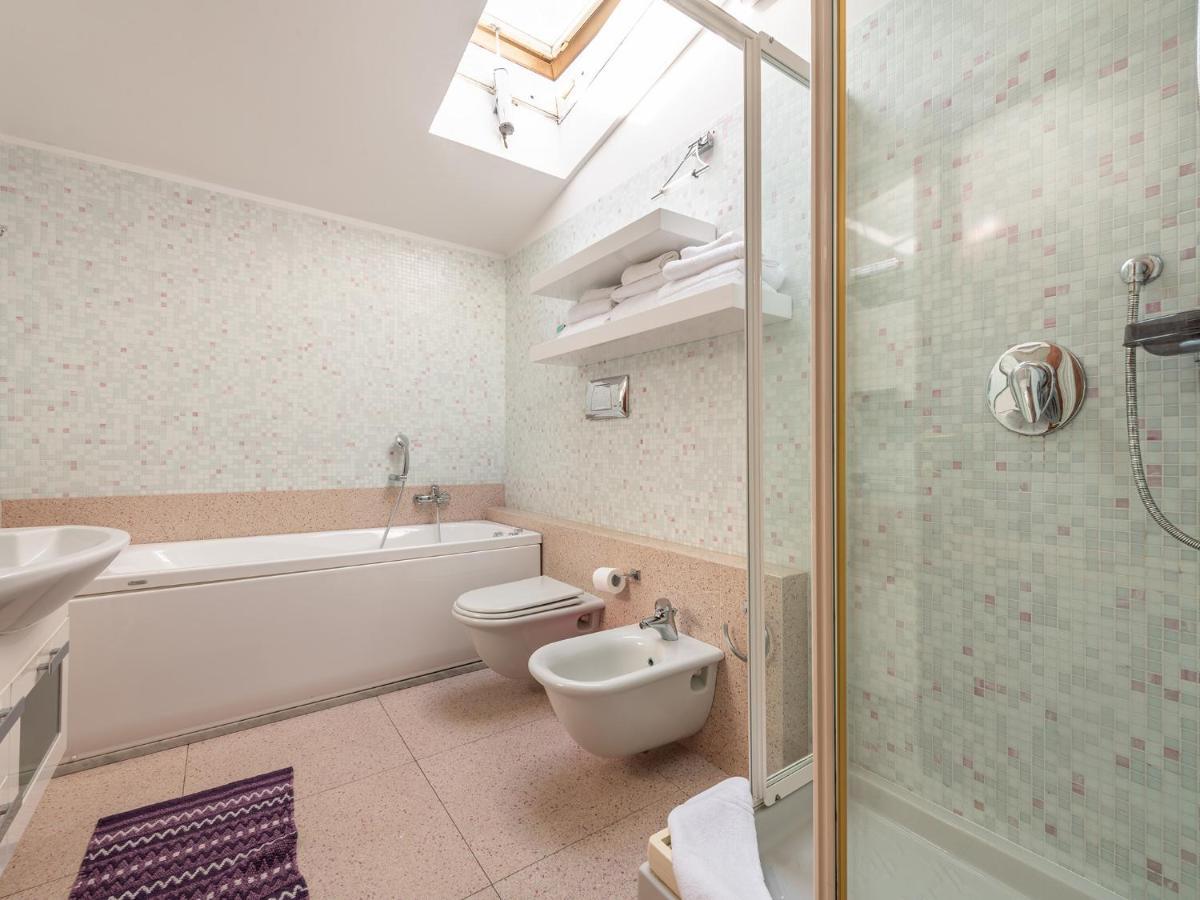 Relais La Lanterne 2*